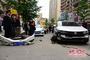 郑州女司机把油门当刹车 闹市连撞2车爆胎停下 