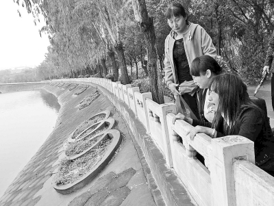 英雄走了，留給我們無限感動