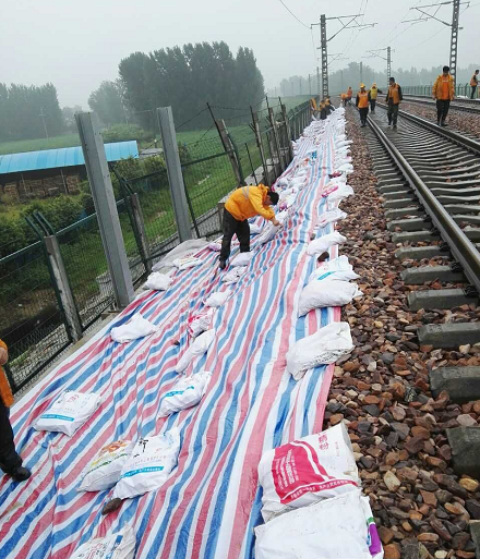 鐵路逐步恢復正常