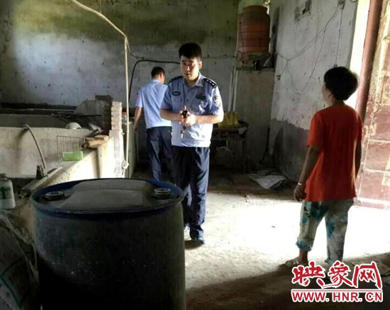 西平縣公安局排查非法加油站點