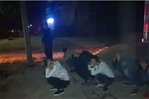 洛阳11名少年去渑池复仇 手持砍刀棒球棒