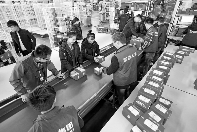 郑州火车站_郑州快递收入(3)