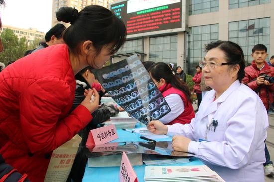 第15个世界慢阻肺日10省市联动共抗慢阻肺 郑