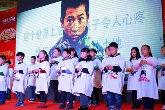 星星點燈孩子唱歌