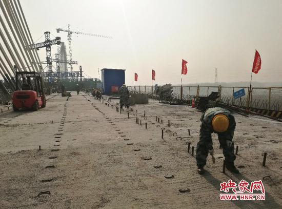 河南今年爭取開工建設20條高速公路