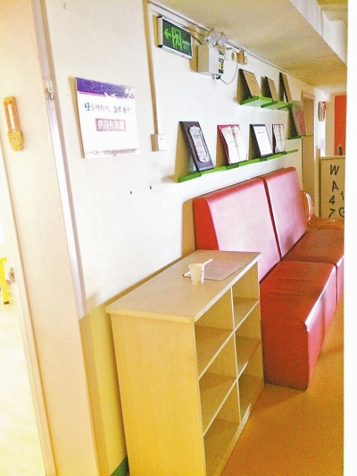 鄭州一所早教中心突然關(guān)門