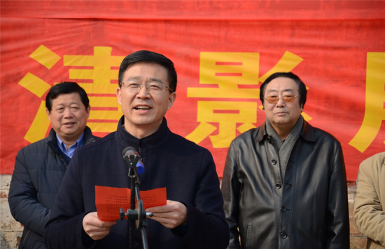 河南省文艺志愿者摄影艺术家"送欢乐 下基层" 走进光山县