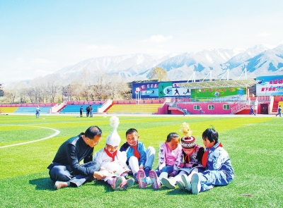 教育援疆河南“雨露”潤哈密
