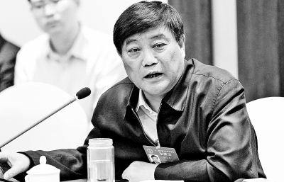 全國人大代表、駐馬店市委書記余學友