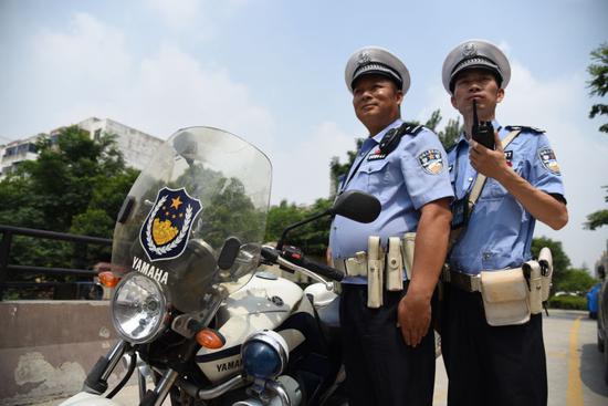 王中华简要事迹