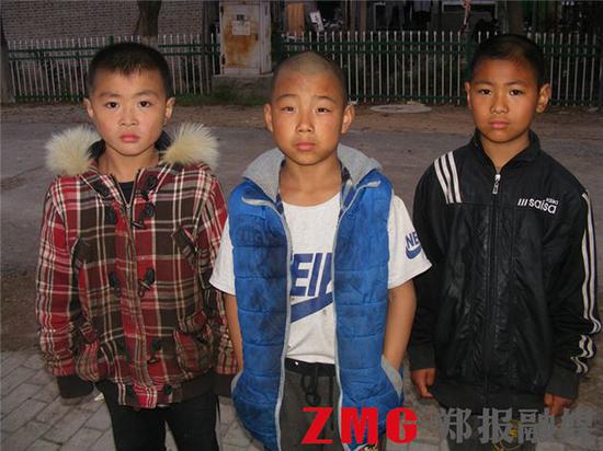 三个苦命少年在同一个学校成了好伙伴
