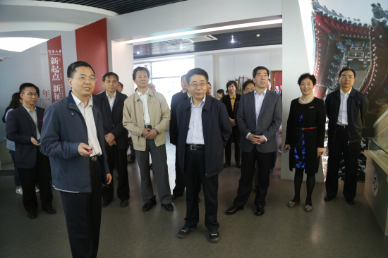 陈宝生、陈润儿一行听取我校学科建设情况汇报