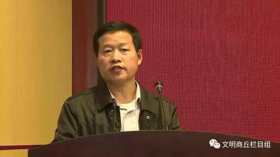 台前县委常委、宣传部长李传军作经验交流