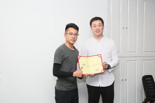 巩慧: 河南电视台《车闻天下》 编导