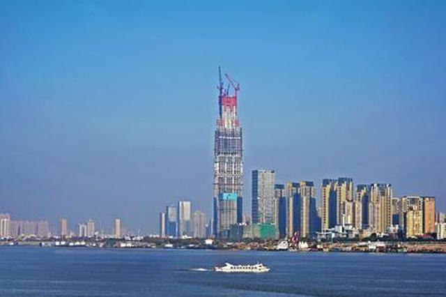 在建注册恒达武汉绿地中心。资料照片