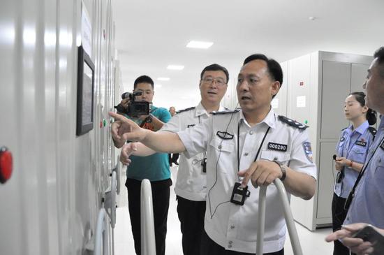 河南公安机关改革驾考、号牌、车检三大领域1