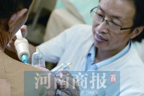 社区中医馆 为啥受年轻人青睐