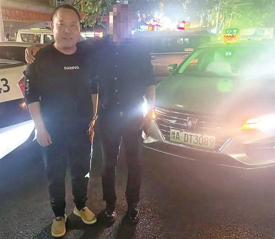 失物、手机、谢金，河南的哥三次送还失主