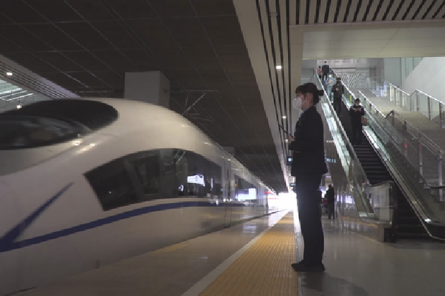 “五一”小长假郑州铁路将迎客流高峰 注意个人防护
