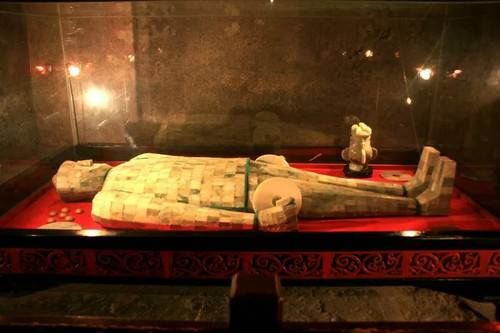 “金縷玉衣”等中華瑰寶交相生輝