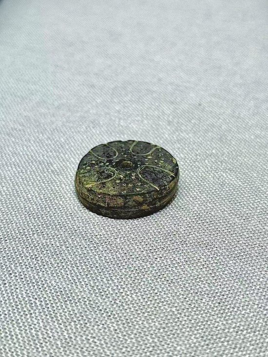 来自4300年前！周口市发现龙山时期莲花纹陶纺轮