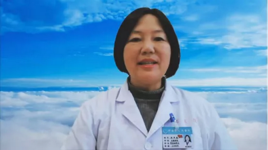 大会执行主席、河南省人民医院生殖医学中心主任、享受国务院特殊津贴专家张翠莲教授线上为峰会发来贺词