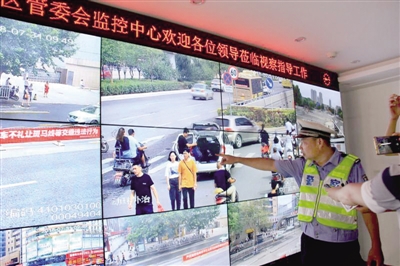 20个摄像头紧盯郑州火车站周边 违停超3分钟扣