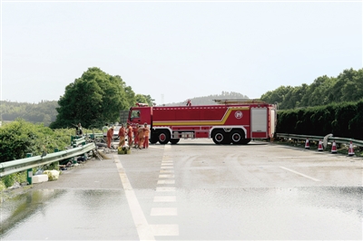2018年6月29日，京港澳高速湖南衡东段交通事故造成18人遇难14人受伤。 新华社发