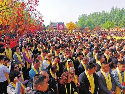 拜祖大典現(xiàn)場(chǎng)