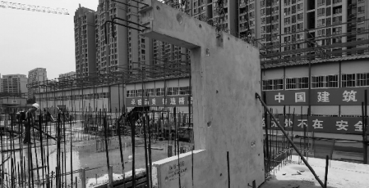 装配式建筑不少工作在工厂内进行,大量采用机械化方式进行建造