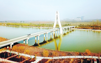 贾鲁河综合治理工程年底前河床主体工程全部完工