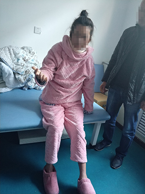 右手已经可以自如活动