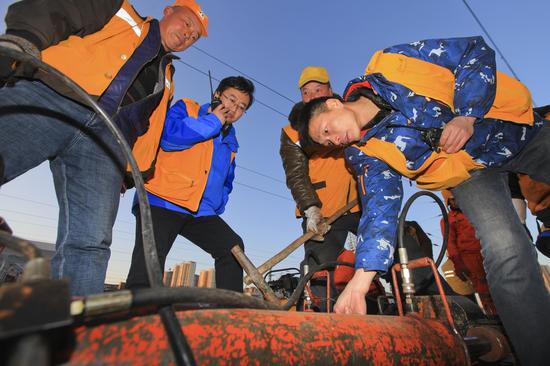 严控无缝线路锁定量