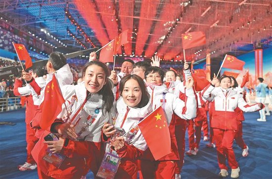 第九届亚洲冬季运动会在哈尔滨隆重开幕