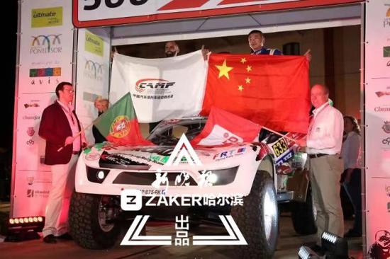 哈尔滨车手杨涛首战越野世界杯 获葡萄牙站组