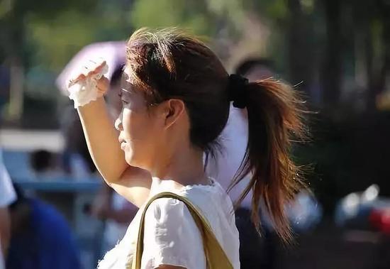 为什么那么热呢~