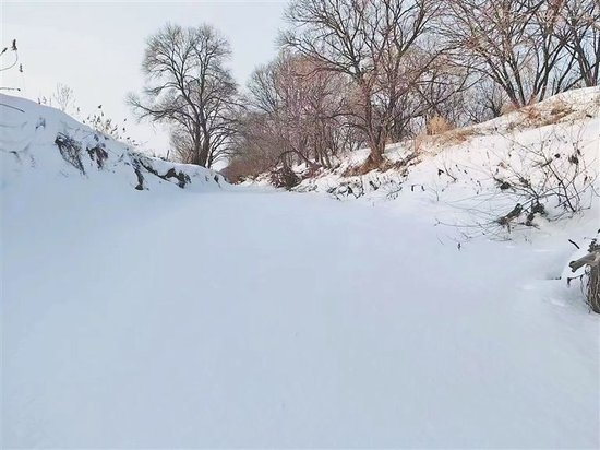 　　西大圈冬季雪景。