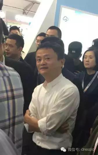 马云巡视衣+站台