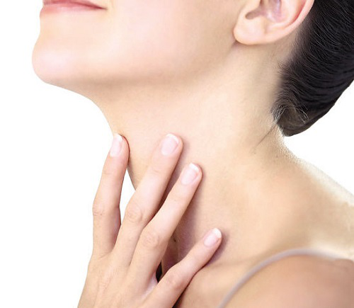 怎么去除颈部皱纹 解决颈纹的小窍门