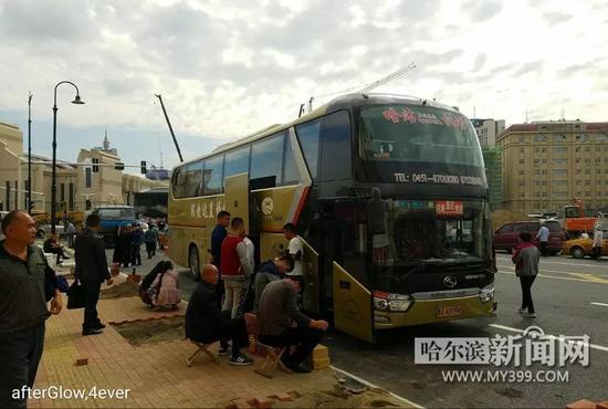 哈尔滨机场大巴移至哈站北广场 附新增加的公交线路_新浪黑龙江_新浪网