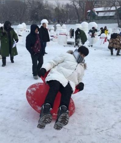 再来说说胡一天正在拍的这部剧《暗恋橘生淮南》。