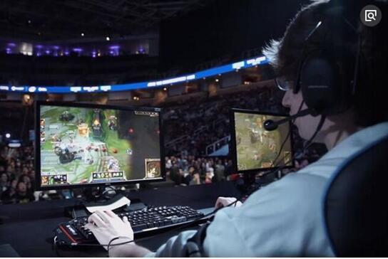 斗鱼获得德玛西亚杯独播权 版权争夺中虎牙已