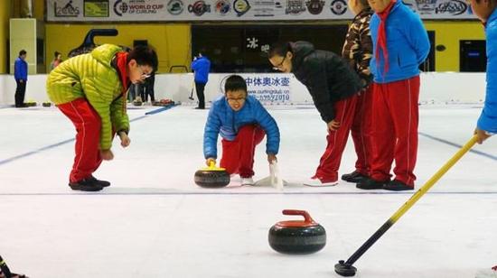 黑龙江第二届学生冬运会倒计时 6项比赛喊小选