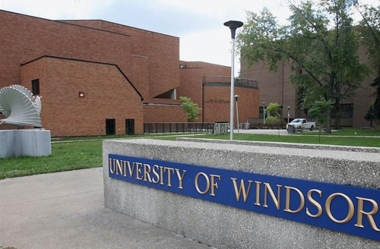 毕业资讯《温莎大学毕业证书》Windsor成绩单