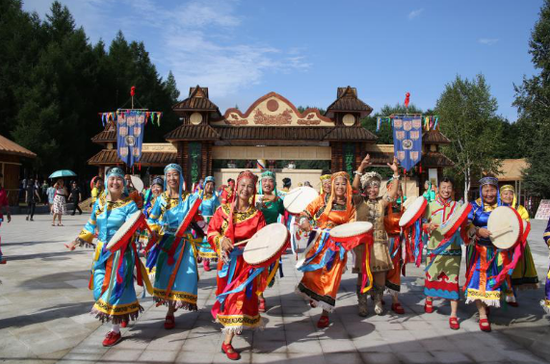 赫哲民族文化村