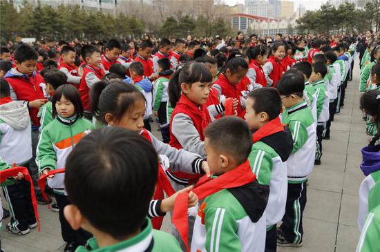 铁岭小学清明祭扫