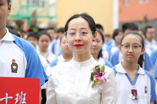 萧红中学2019届学生毕业典礼