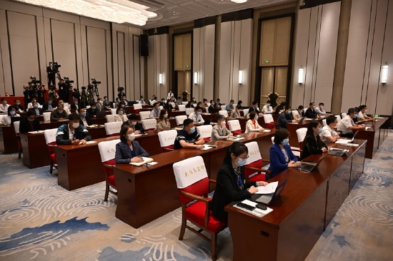 快讯|“中国这十年·黑龙江”主题新闻发布会召开_新浪黑龙江_新浪网