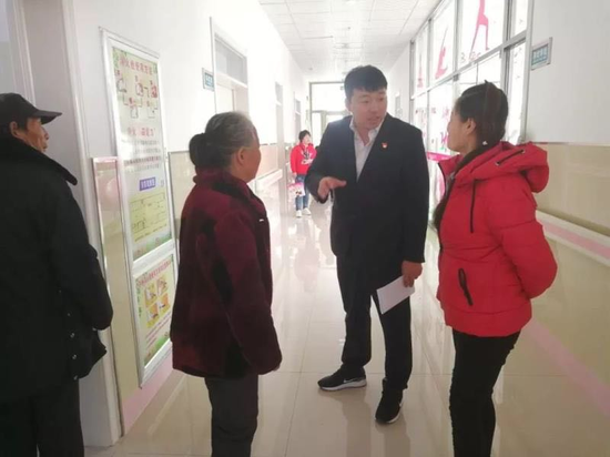 方正县开展精准扶贫向前行、两癌筛查现真情