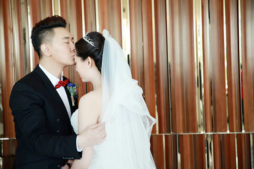 孟真与齐俊盛大婚 东北“小翠”嫁北京爷们儿